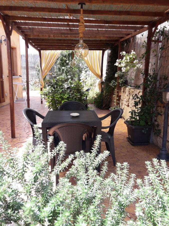 Affittacamere B&B Il Fiore Posada  Exteriör bild